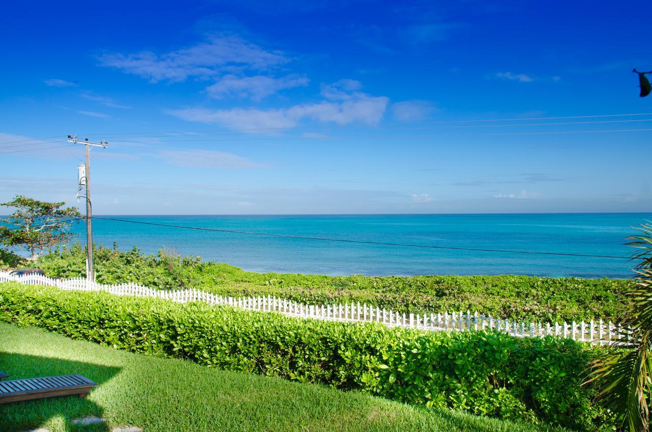 Four Bedroom Oceanfront Villa Nassau Bagian luar foto